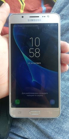 Samsung galaxy  J5 2016