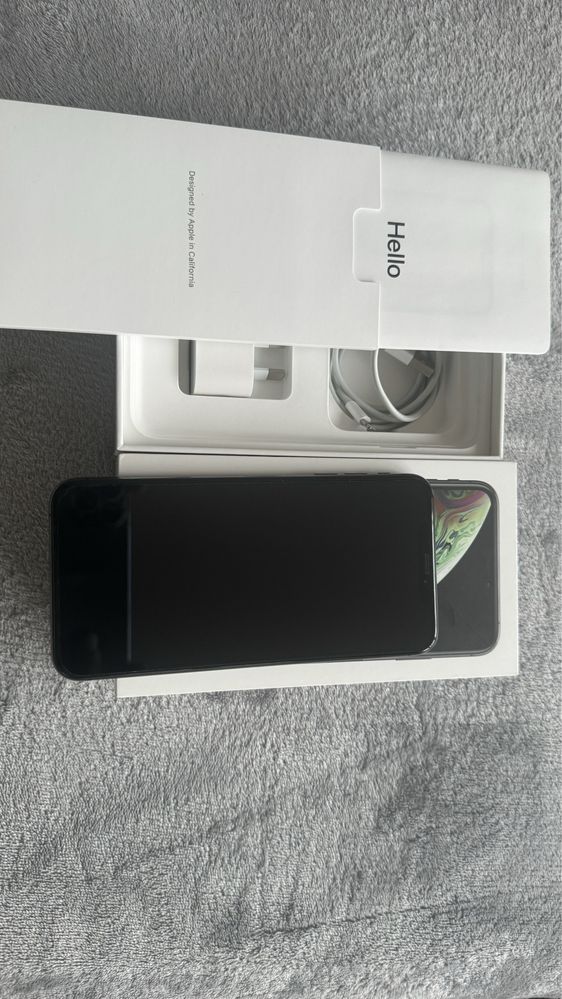 Iphone xs max 64 gb black