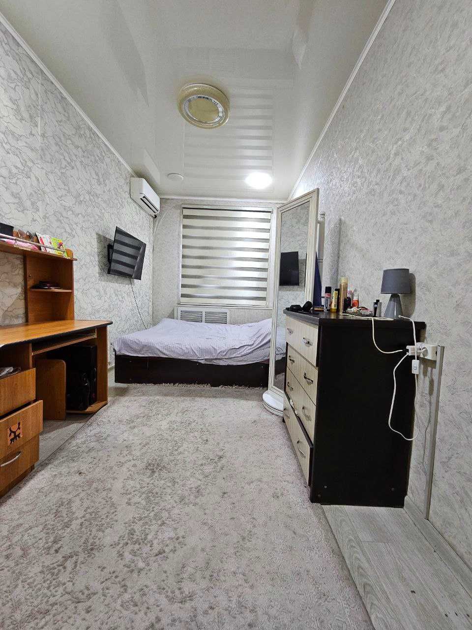 Продается 2-комнатная квартира 42м² на 3 квартале Чиланзар,метро Новза