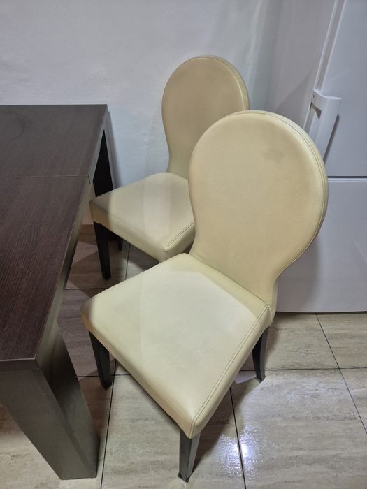 Masa de bucatarie cu scaune