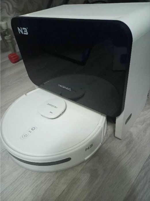 Продам робот пылесос