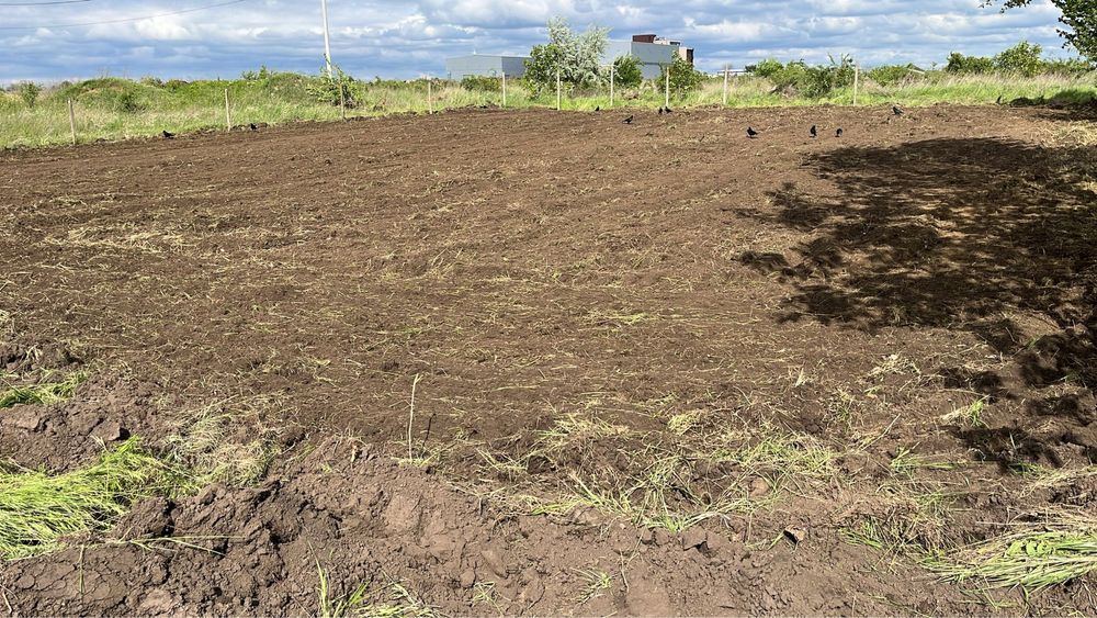 Vand teren intravilan in Sat Costi