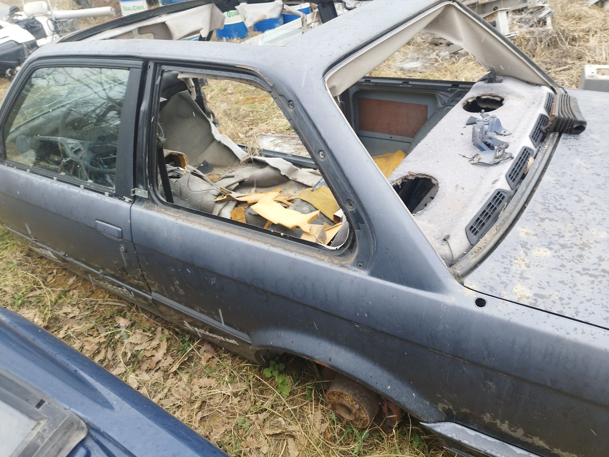 BMW е30 два броя за части