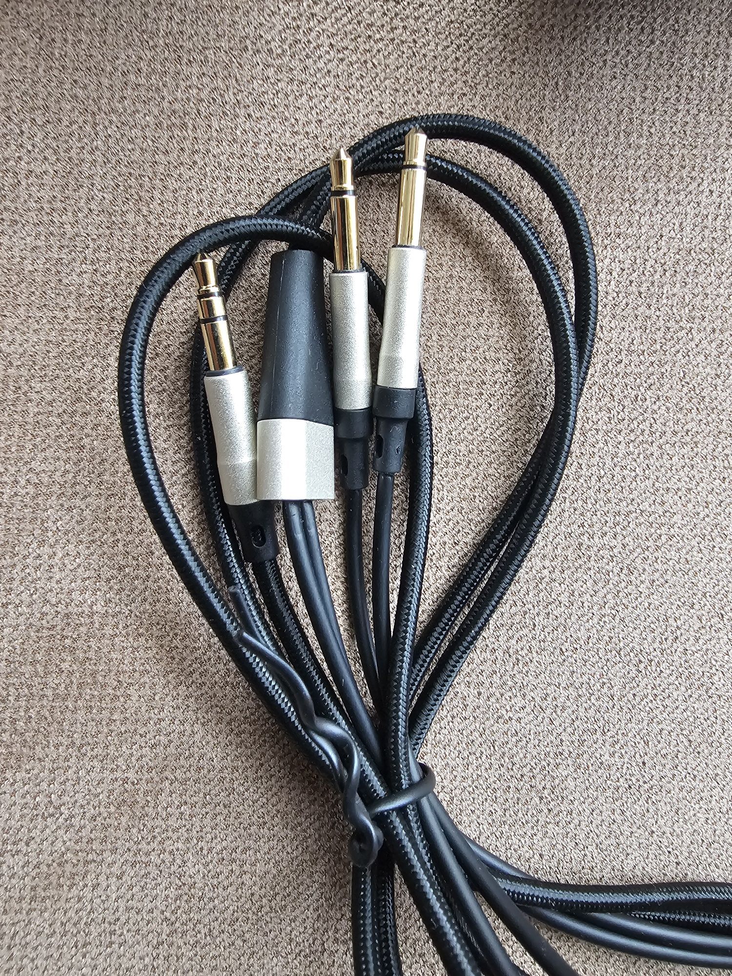 Closed back 32 Ohm Hi-Fi слушалки за компютър/лаптоп