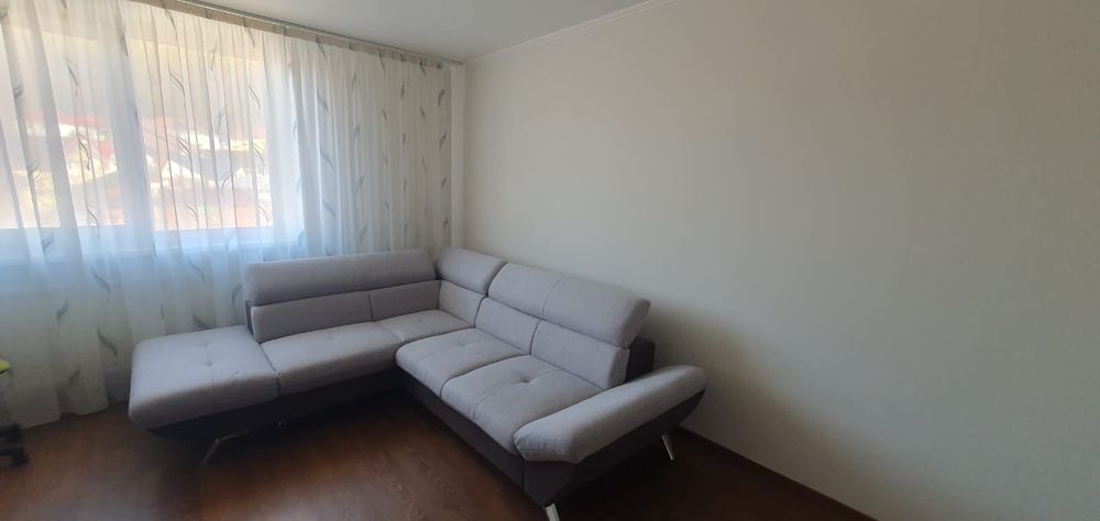 Inchiriez apartament 2 camere  Precista, călduros, complet mobilat