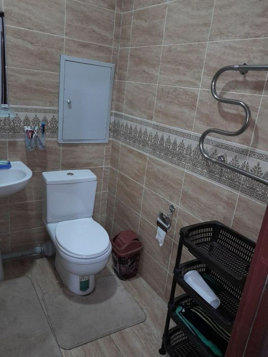 Kvartira student qizlarga