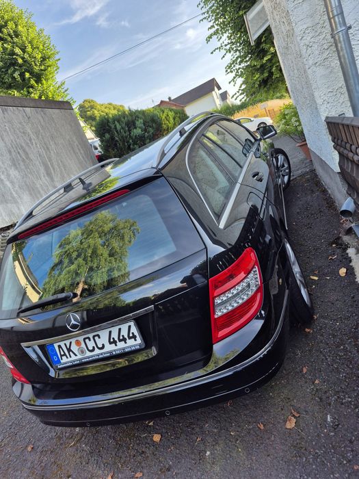 Mercedes  c combi limusina recent achizitionat