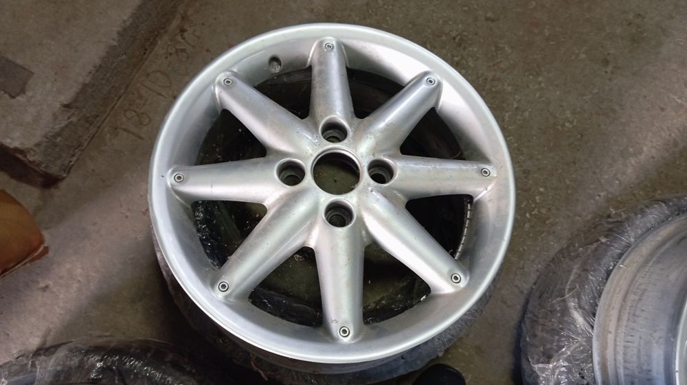 Продавам 16-ки джанти за Форд Фиеста.