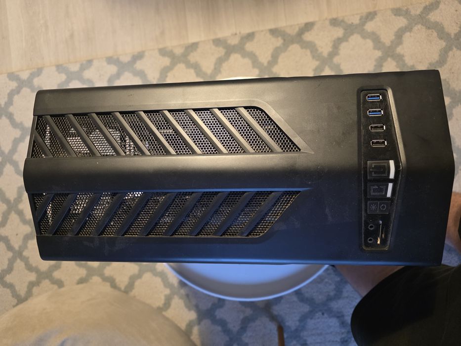 Carcasă Aerocool C7 P1