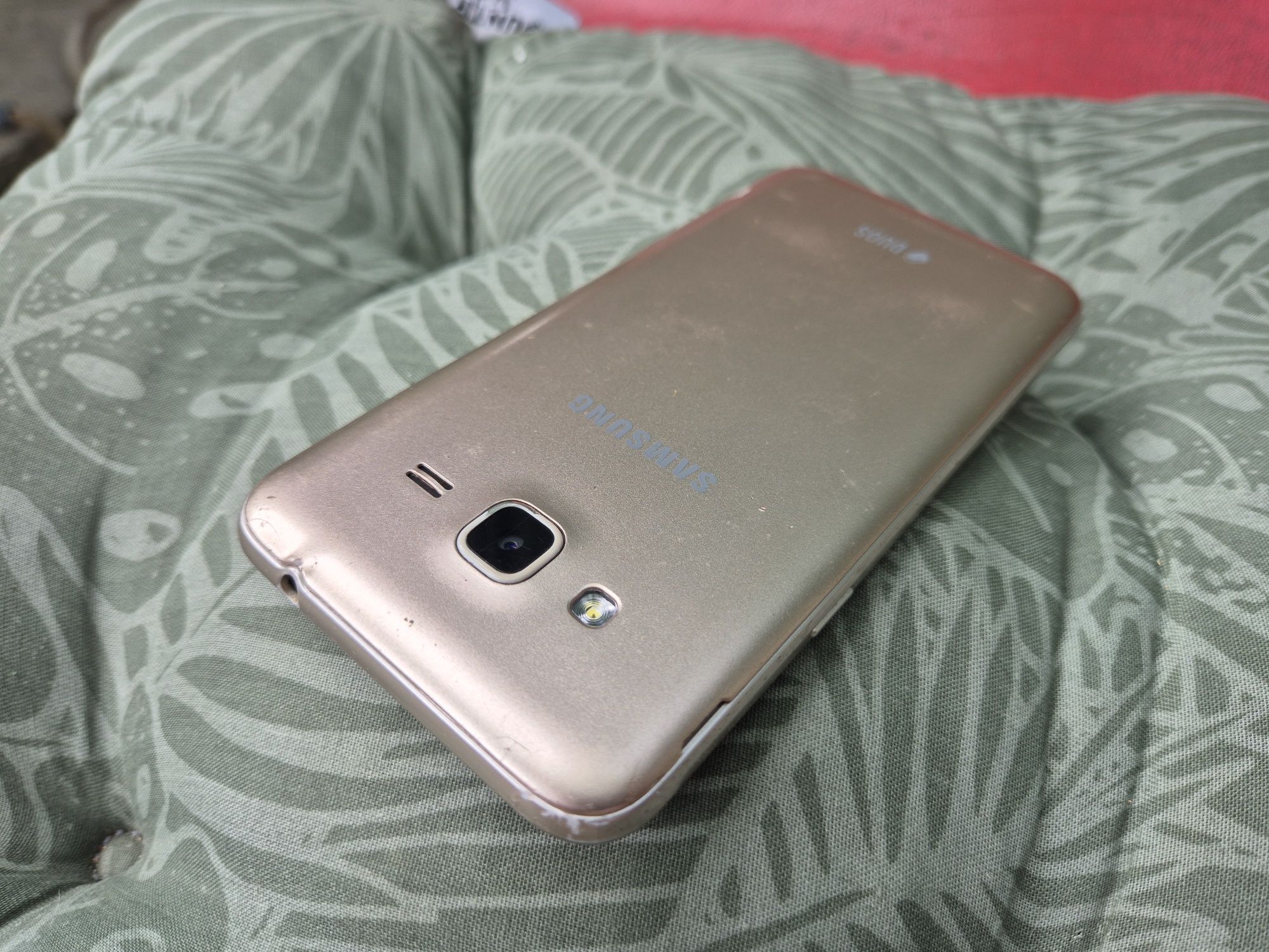 Samsung Galaxy J3 2016 Duos Gold 4G