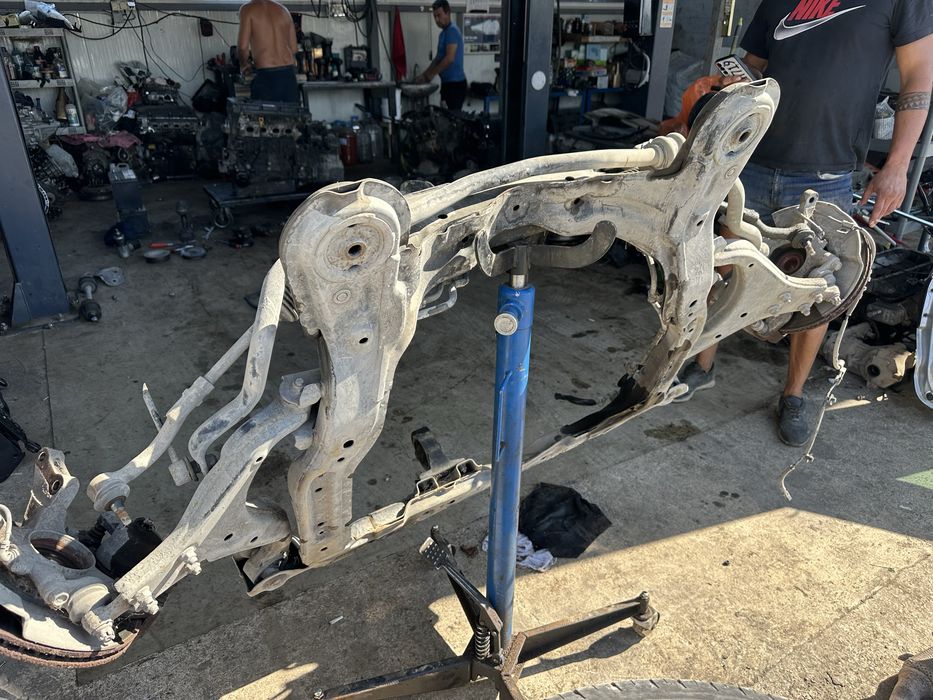 Преден мост/ Магаре за Кия Спортидж! 2004-2010г!