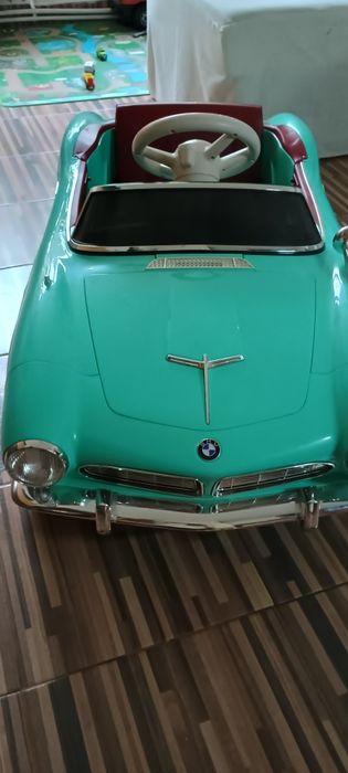 Masinuta electrica pentru copii BMW 507 Retro