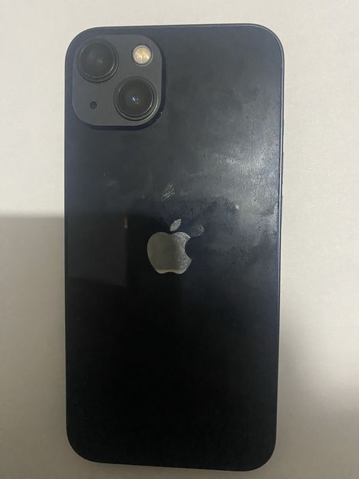 новенький айфон 13