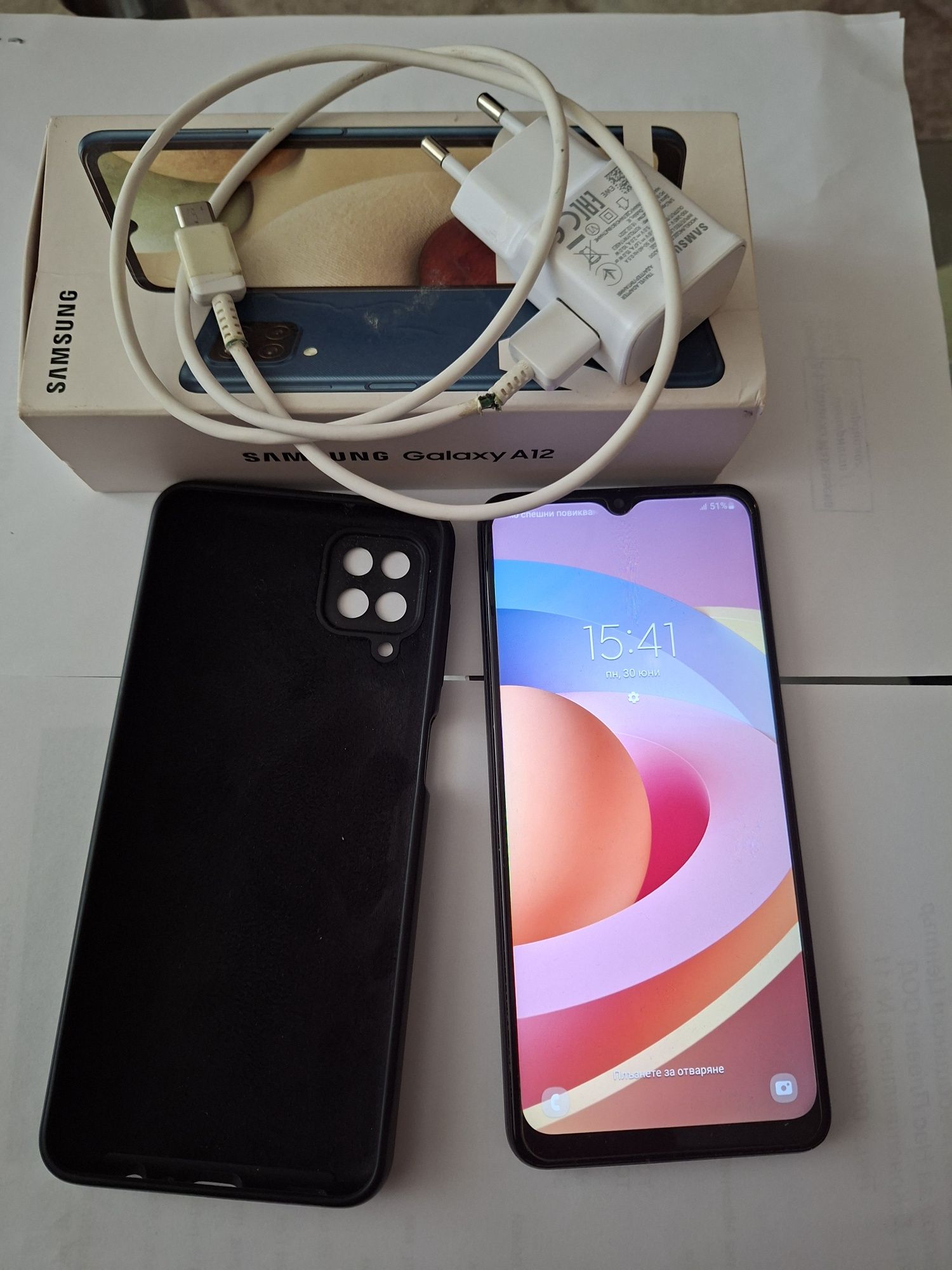 Продавам SAMSUNG GalaxiA12