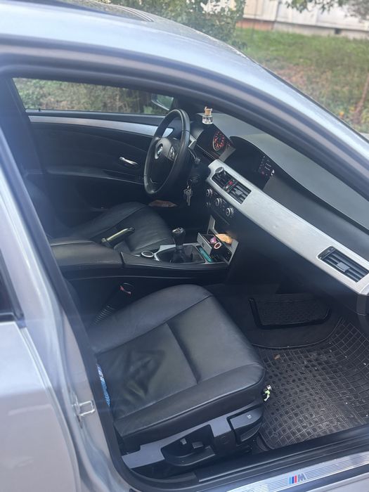 BMW E60 520D 177cp, LCI, M pack, manual