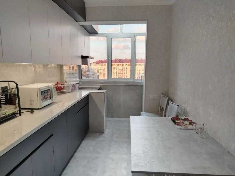 Аренда НОВОЙ 3х комнатной квартиры в центре Ц2 Алайский базар