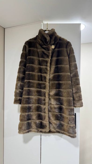 Шуба искуственная женская