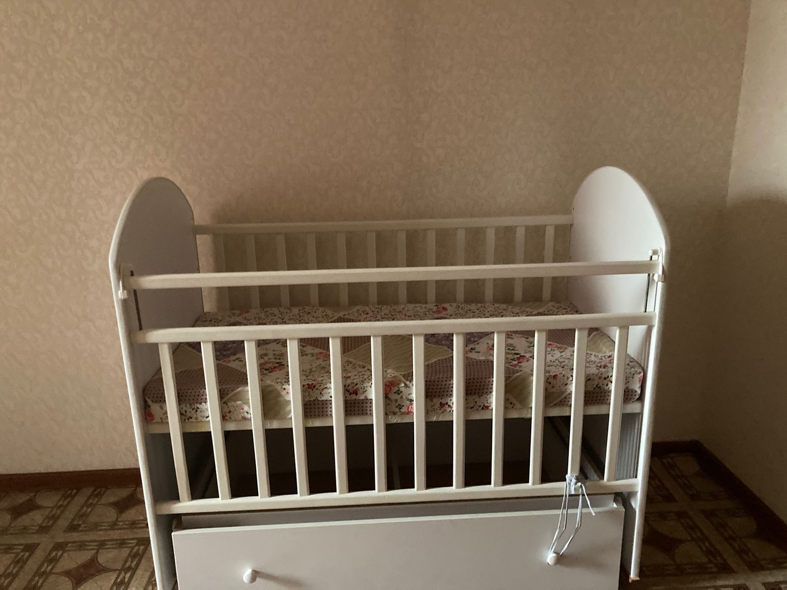 Продам манеж кровать