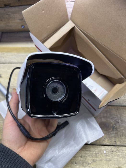 Продам аналоговую камеру видеонаблюдения