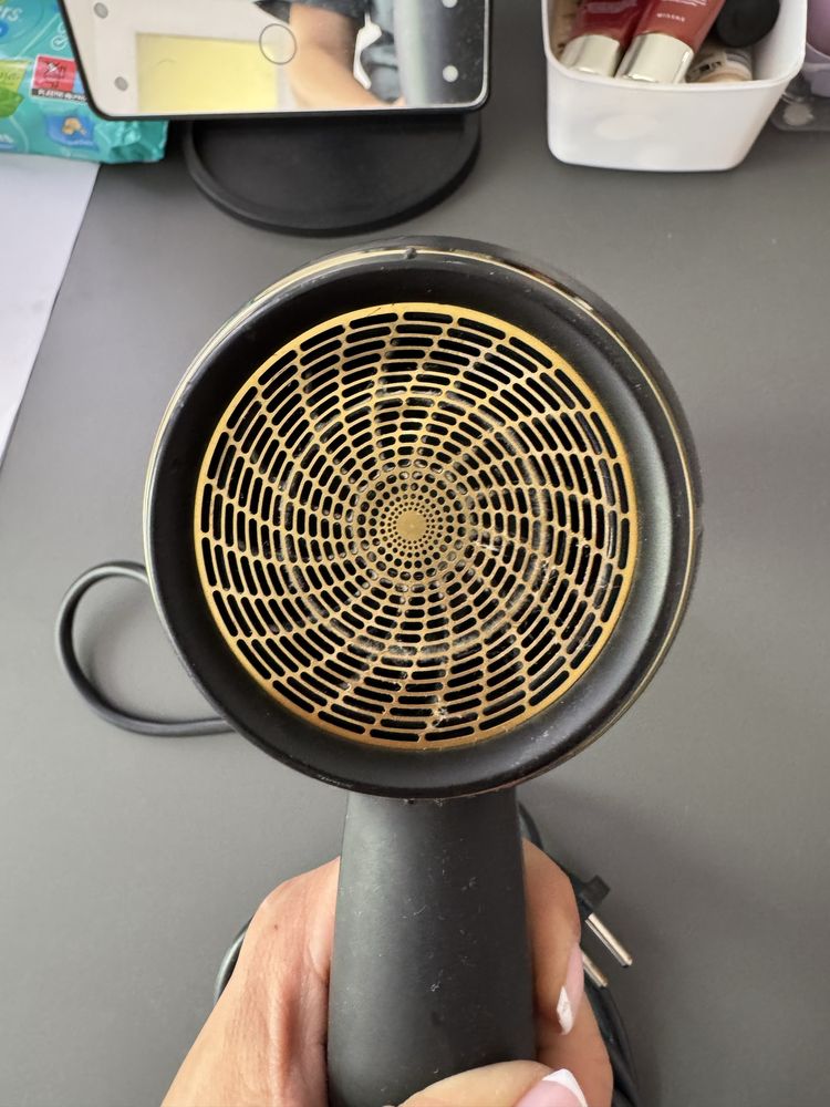 Сешоар Philips pro 2300W