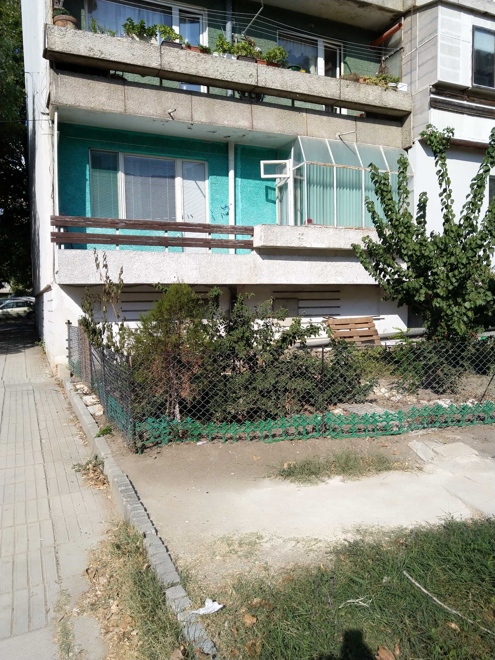 ЗАМЕНЯМ  апартамент от кв. Младост за апартамент за кв. Чайка