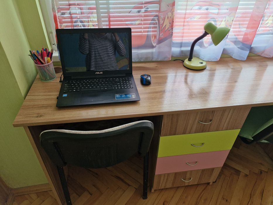 Двойно бюро за детска стая