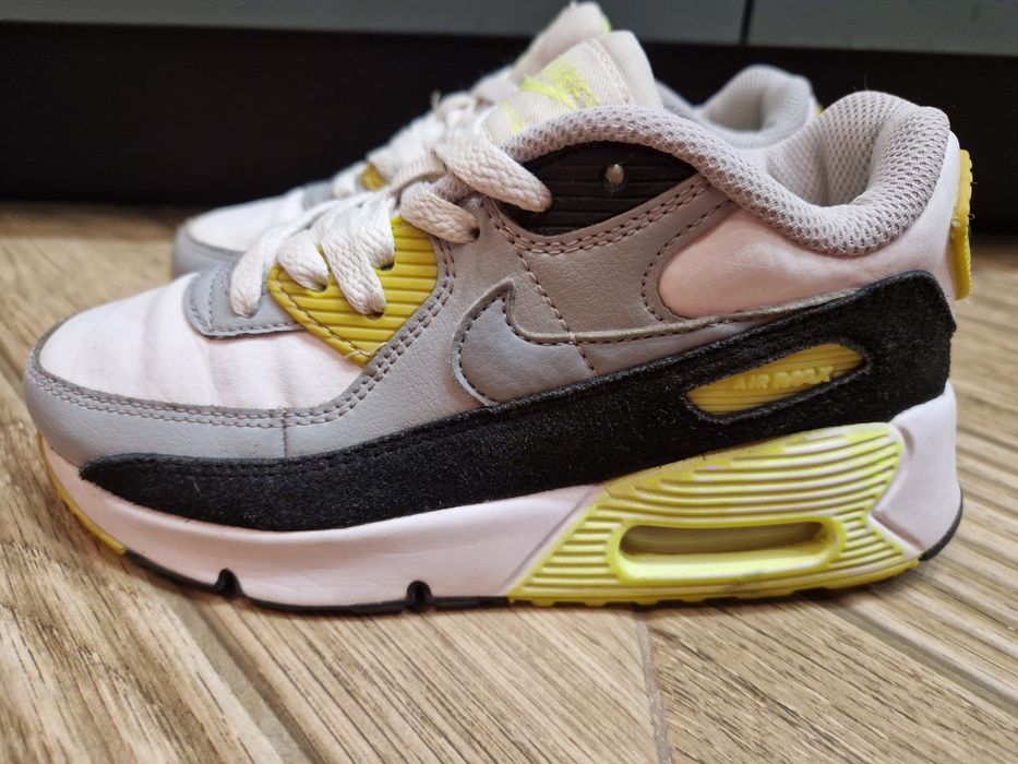 Оригинални детски маратонки NIKE AIR MAX