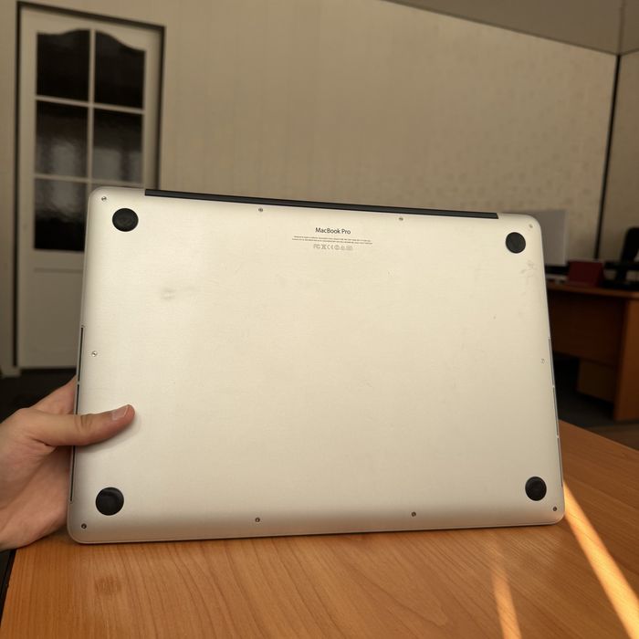 MacBook Pro Core i7 15,4 дюйм Ноутбук