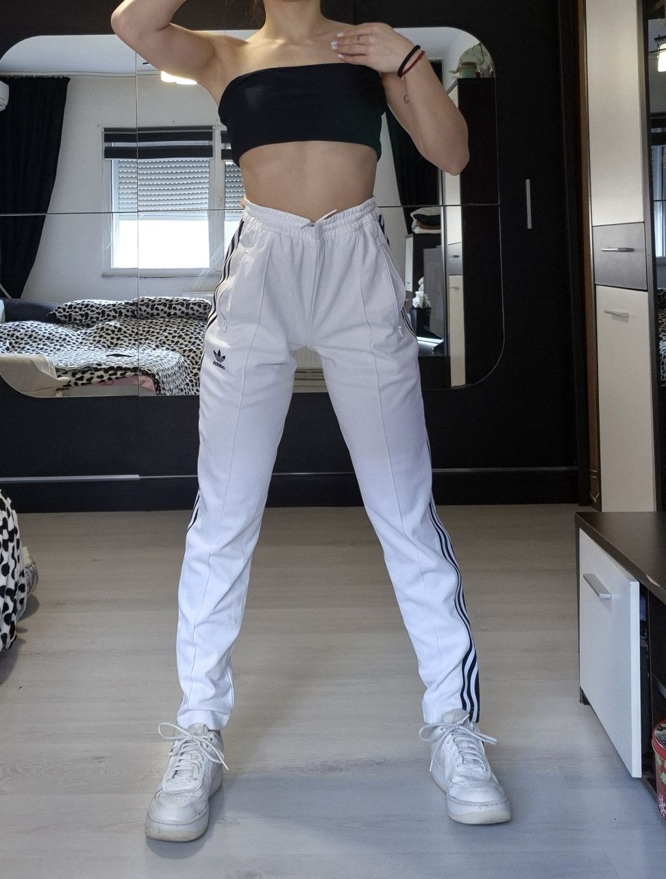 Pantaloni Adidas dama