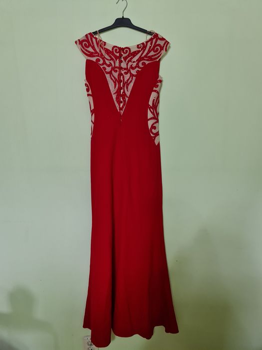 Rochie lunga rosie