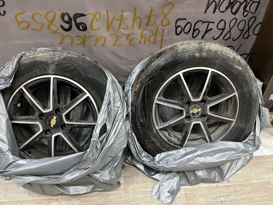 Продам колесо 185 70 R14 на титанках