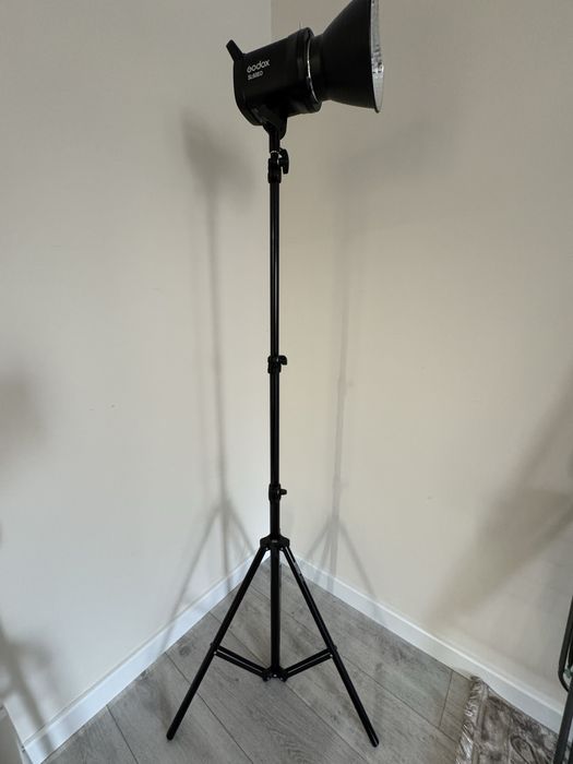 Осветитель светодиодный Godox SL 60IID + стойка