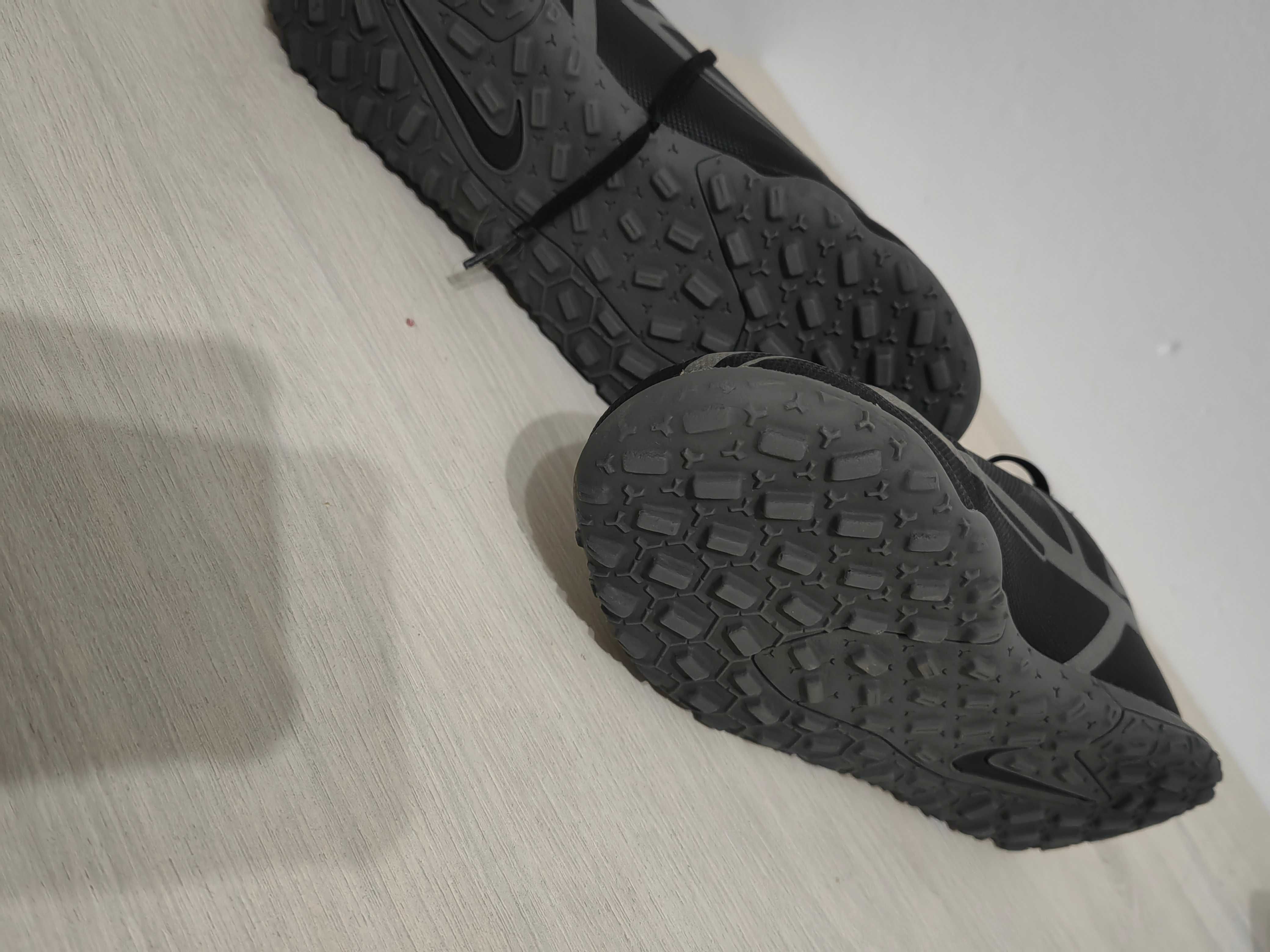 Стоножки NIKE JR phantom GT2 club TF размер 38.5