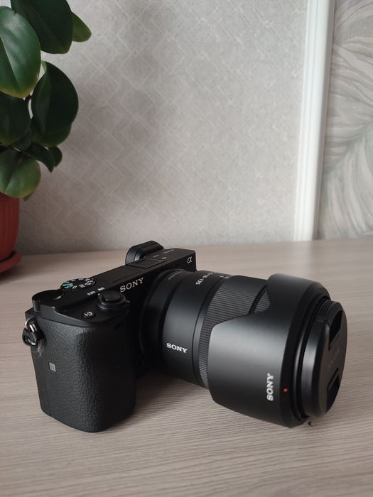 Sony  А6400 в отличном состоянии