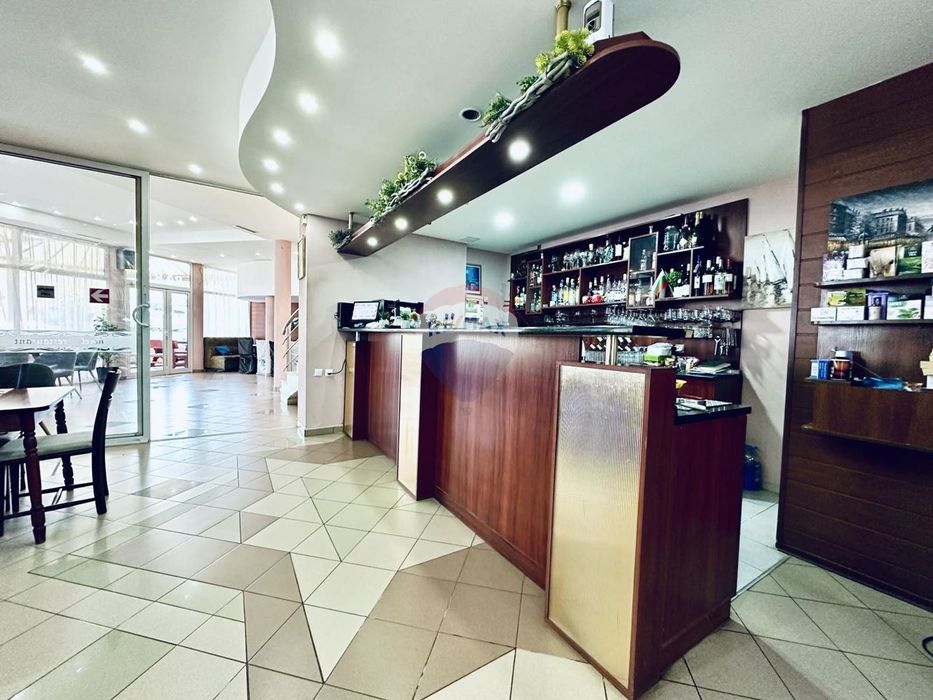 Хотел с ресторант, басейн и spa център за продажба, гр. Балчик, Я.И.