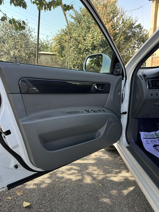 Gentra Aftomat 2020 srochna sotiladi Kraskasi toza