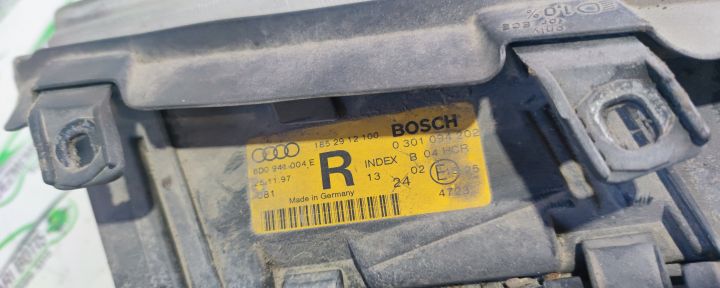 Far dreapta Audi A4 B5