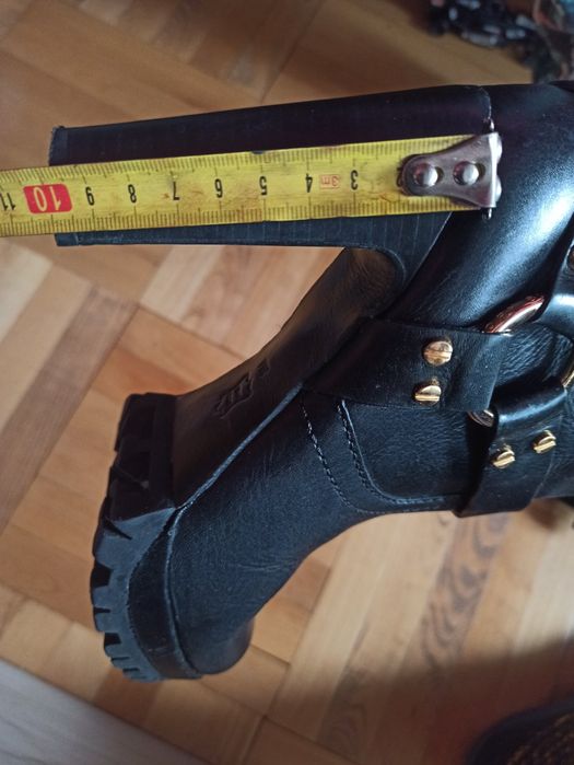 Кожени обувки 38