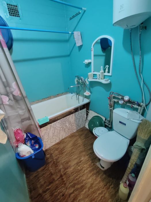 Продам 2 х комн квар. 3 мкр-6 дом- 5  этаж