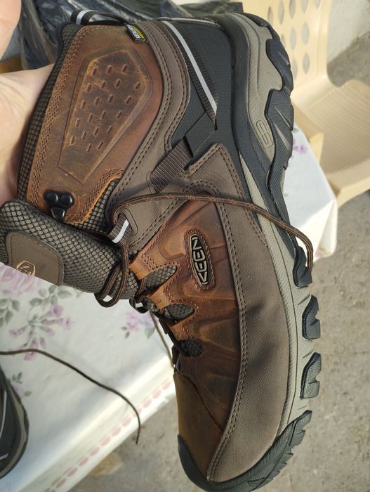 Боти Keen 49 номер