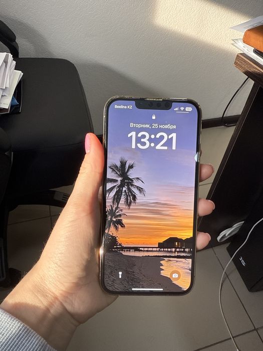 Продам айфон 13 про на 256 ГБ