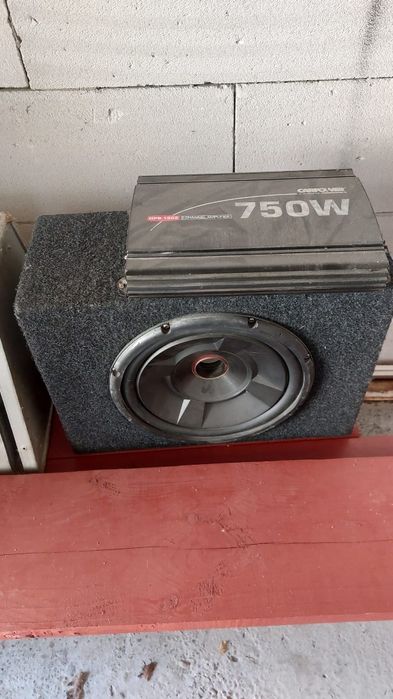 Vând 2 subwoofer