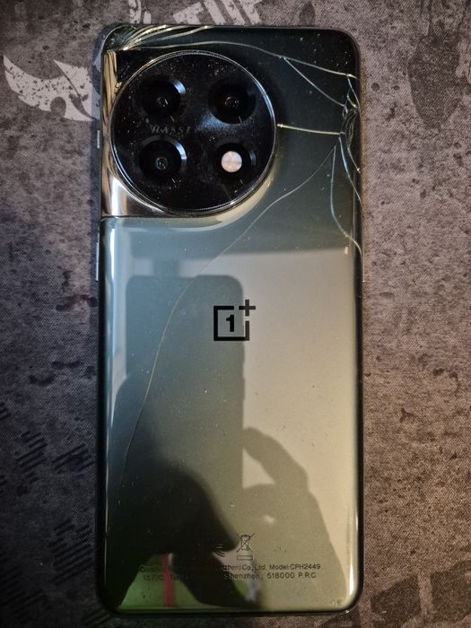 Telefon OnePlus 11 5G • RAM 16+4 GB • Stocare 256 GB