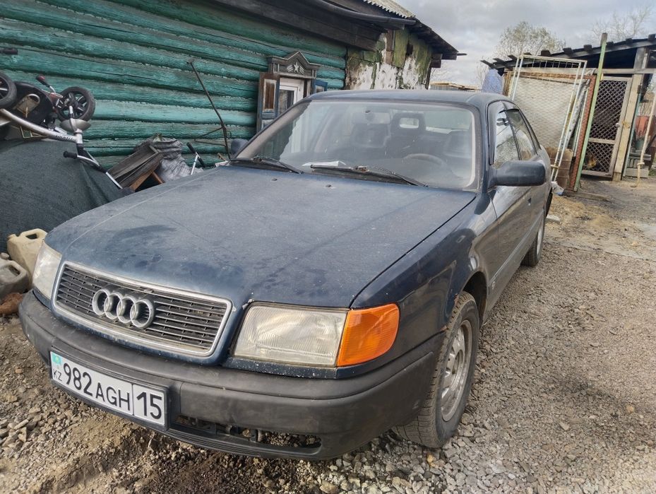Ауди 100 С 4 2.3