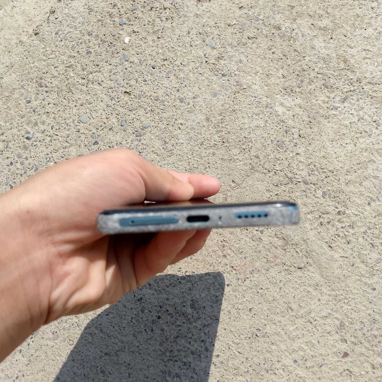 Redmi not 12 pro sotiladi abmen bor faqat iphone xs dan tepasiga