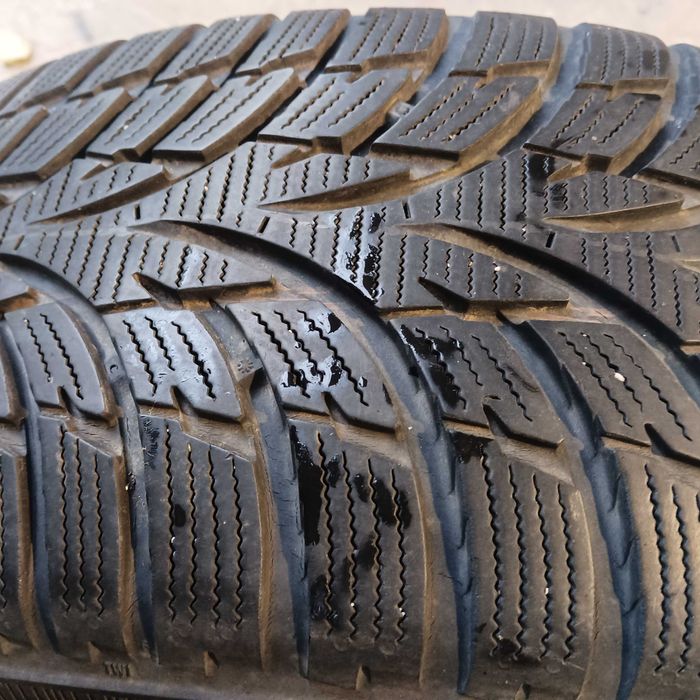 205/60/16 Нокиан зимни гуми два броя