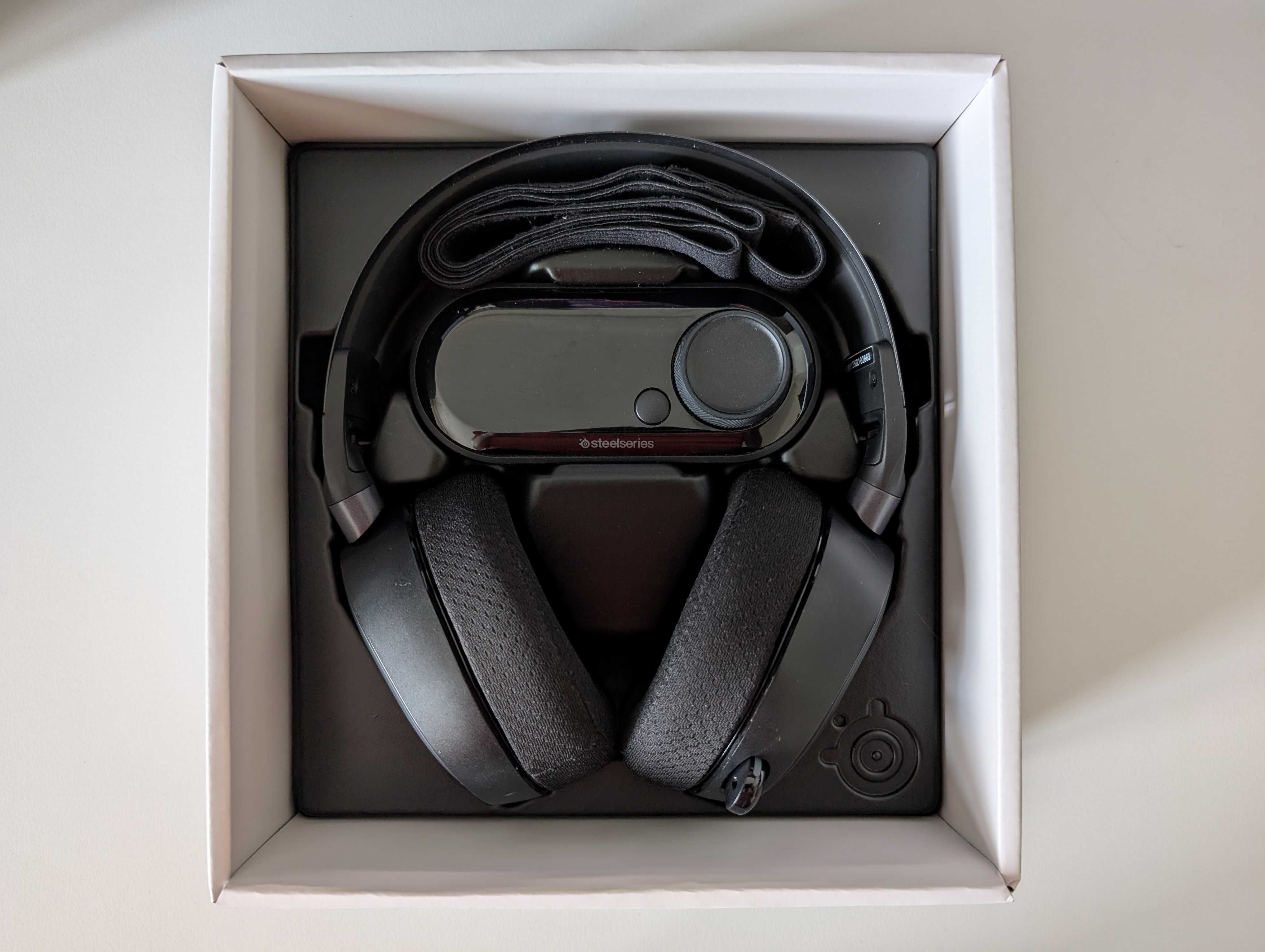 Слушалки SteelSeries Arctis Pro + GameDAC