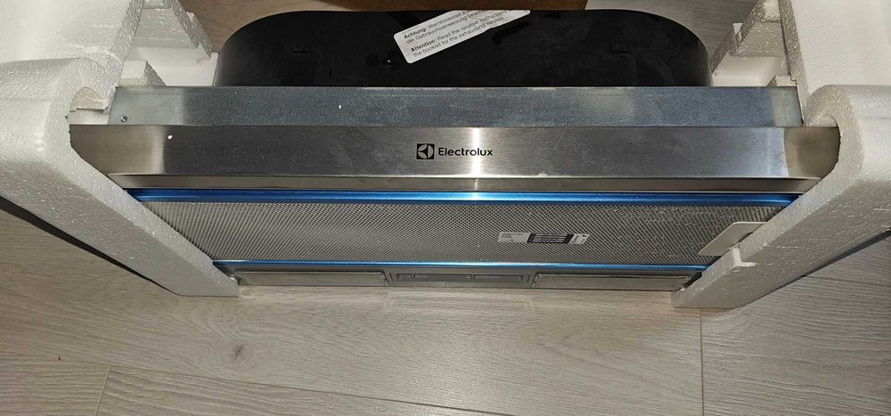 Hota Electrolux incorporabila - Noua