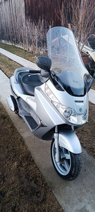 Piaggio X8 2005, 250cmc cu acte pentru inmatriculare,schimb cu buggy