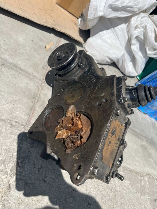 продавам раздатърна кутия за уаз 3160